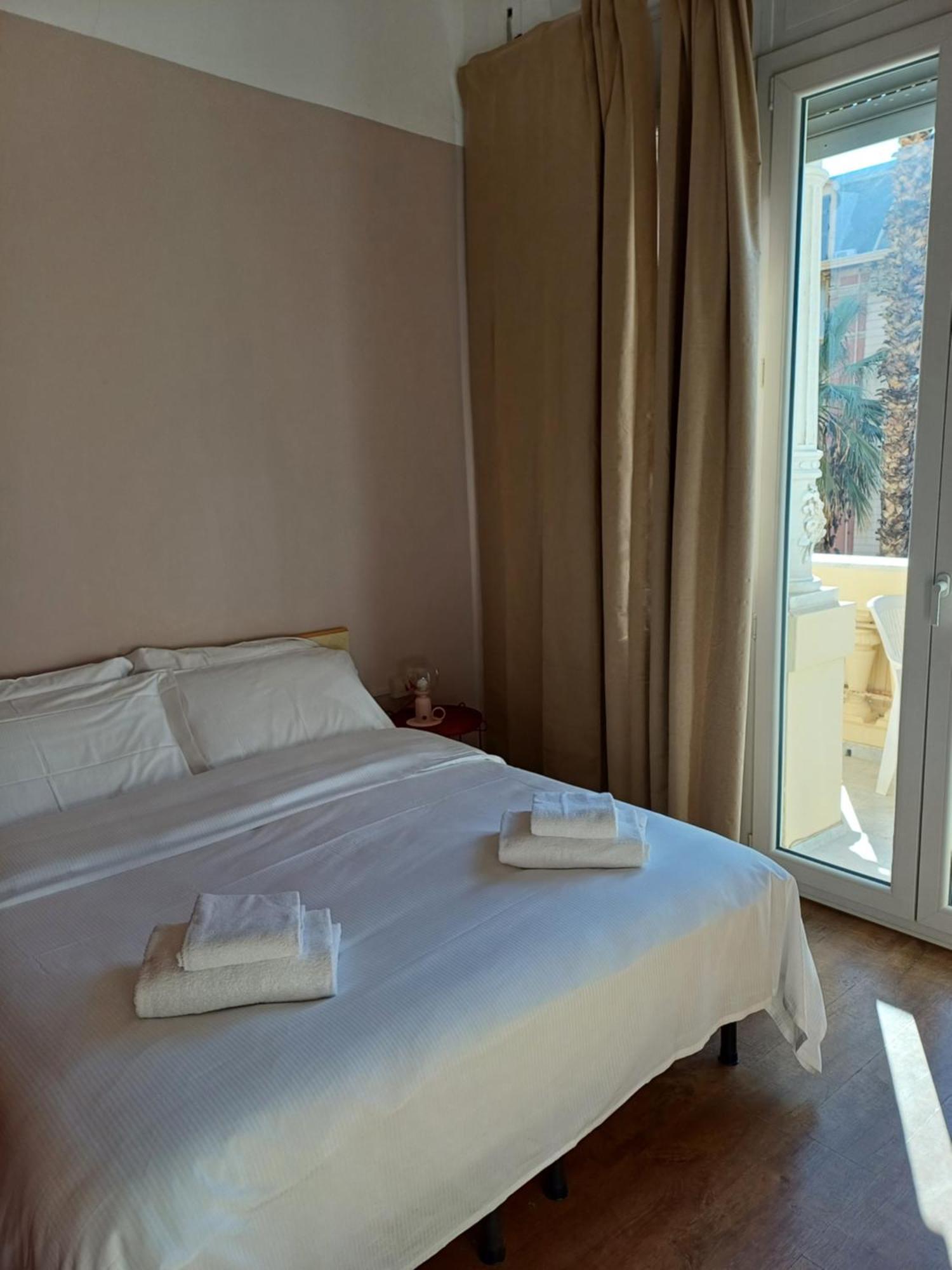 Malibu Hotel